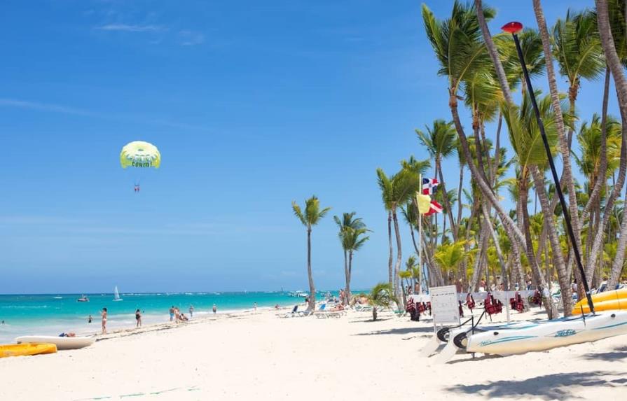 Gasto diario de turistas en República Dominicana se acerca al nivel prepandemia
