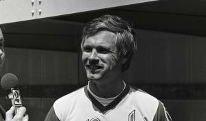 Ted Turner, soy due&ntilde;o de los Bravos y desde hoy m&aacute;nager