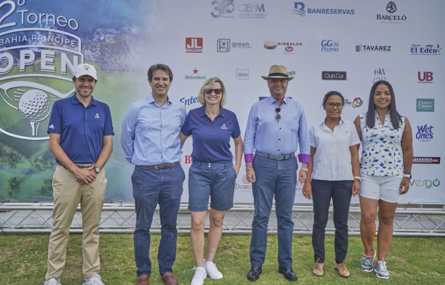 El Campo de Golf PGA Ocean´s 4  realiza Torneo Bahia Principe Open