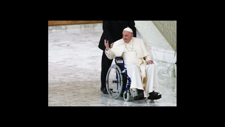 El papa Francisco asegura edad avanzada es una bendición, no una condena