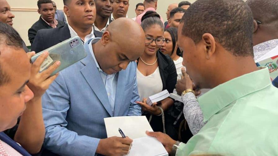 Eglenin Morrison presenta nuevo libro Repensando el Estado dominicano. Una visión de país