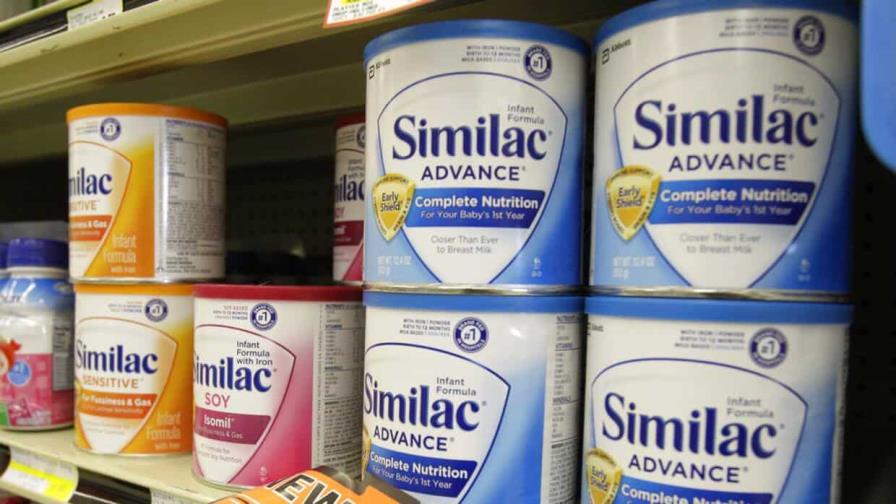 Consternación de padres en EEUU por escasez de leche en polvo para bebés