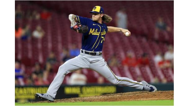 Hader llega a 500 ponches y Cerveceros frenan a Rojos