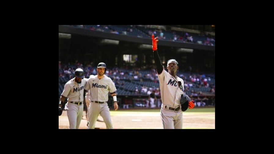 Marlins anotan ocho en la 9na, Sandy Alcántara sale sin decisión