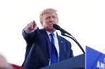 Juez: Trump debe pagar multa para poner fin a desacato Juez: Trump debe pagar multa para poner fin a desacato