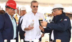 Presidente Luis Abinader supervisa plan de expansi&oacute;n de Refidomsa