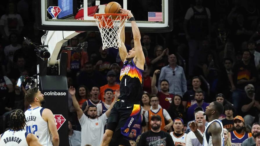 VÍDEO | Booker anota 28, Suns ganan a Mavericks y se ponen 3-2