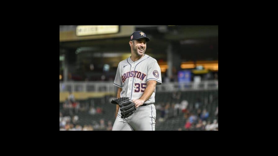 Verlander pierde sin hit en la 8va y los Astros vencen a Mellizos