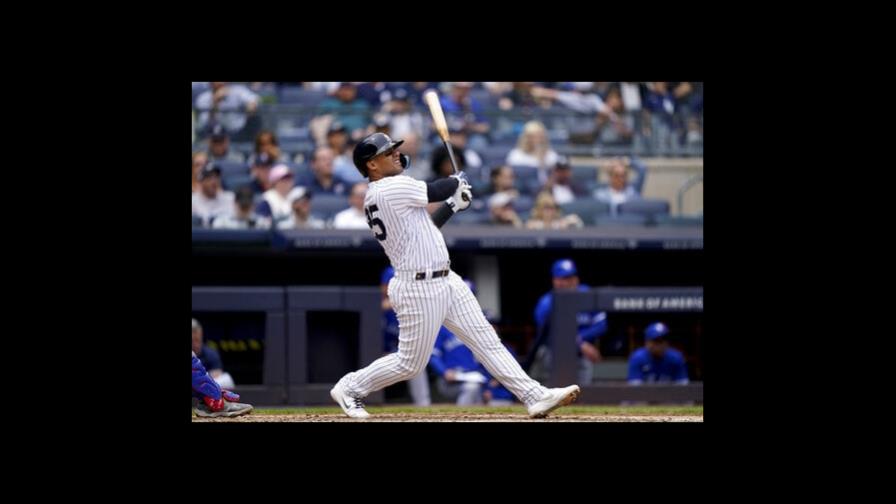 Gleyber Torres remolca cinco y los Yanquis vencen a los Azulejos Gleyber Torres remolca cinco y los Yanquis vencen a los Azulejos