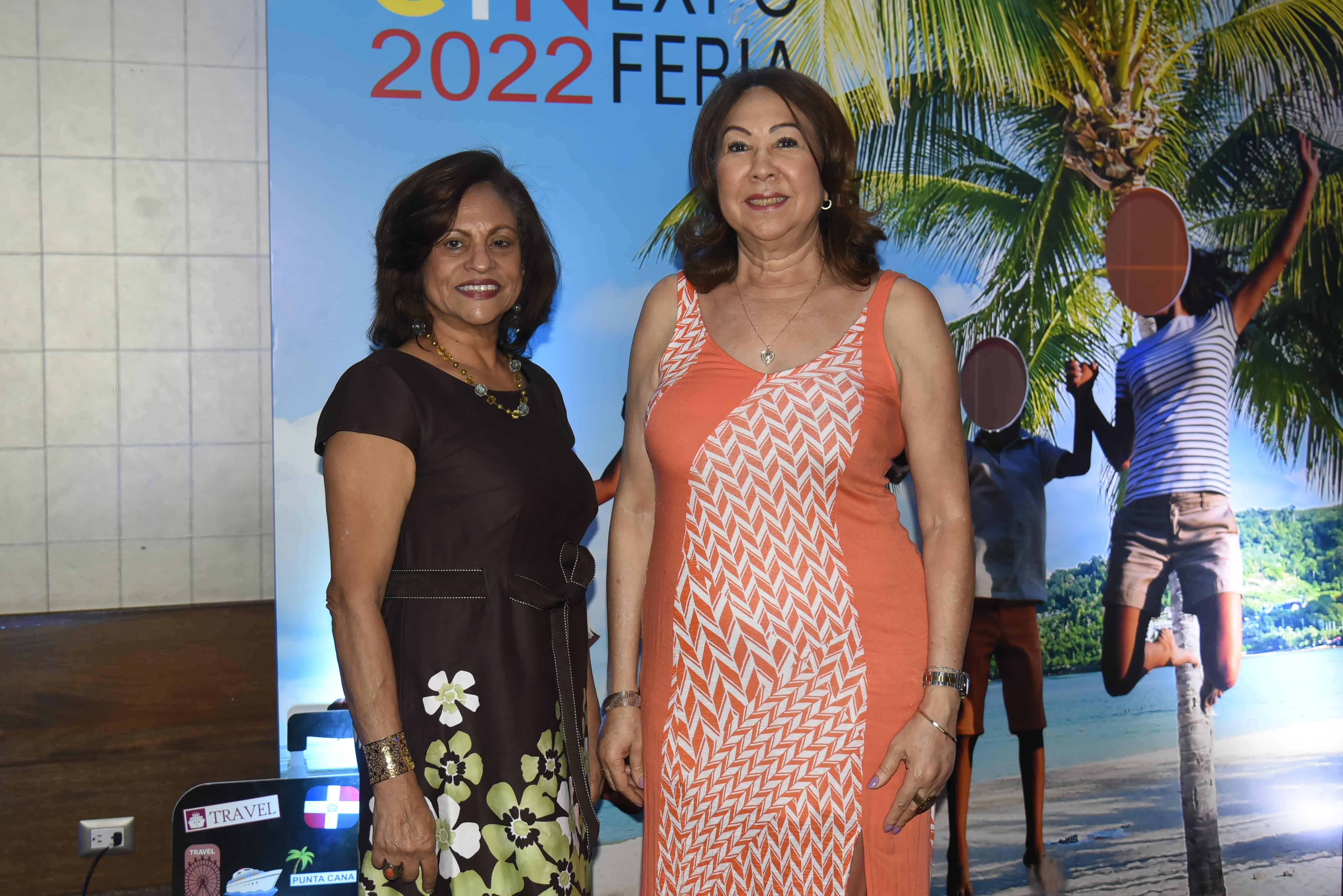 Belkis Mena y Zoila Rosario.