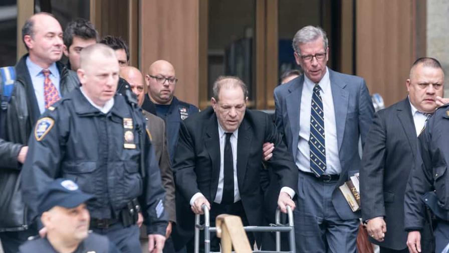 Cinco nuevos testigos declararán contra Harvey Weinstein por violación Cinco nuevos testigos declararán contra Harvey Weinstein por violación