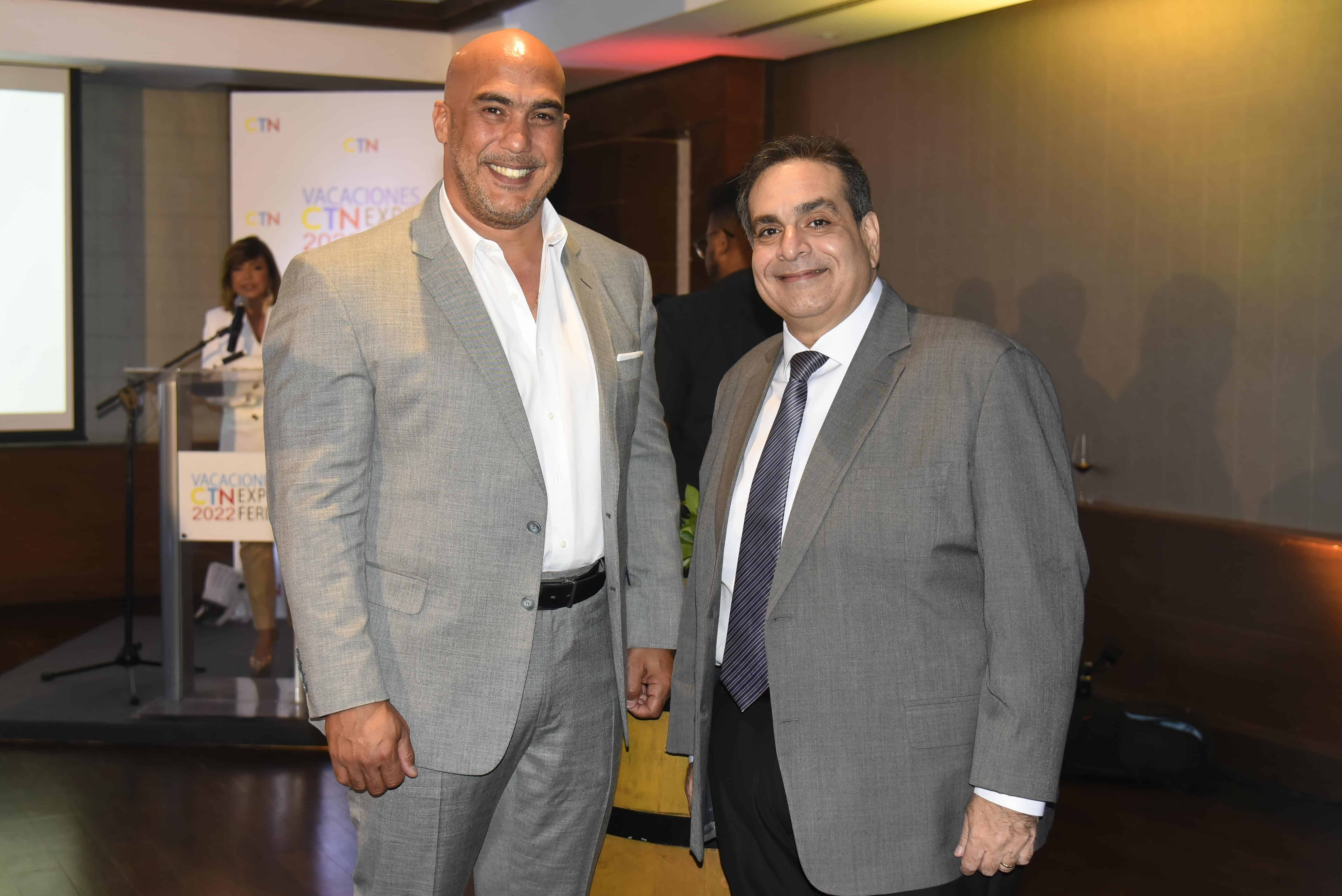 Omero González y Michael González.