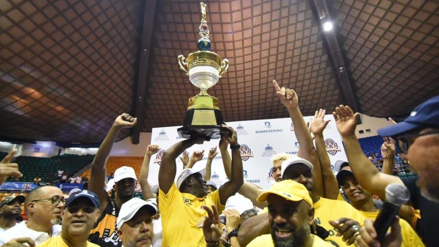 ¡El GUG campeón! vence a Plaza Valerio en el séptimo juego de la final