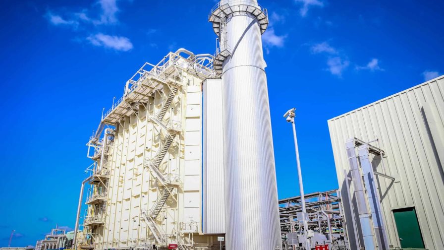 Planta AES Andrés entró este domingo en servicio con sus 319 megas