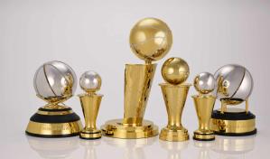 NBA rediseña trofeos y agrega galardones para playoffs