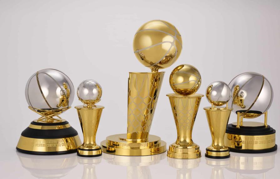 NBA rediseña trofeos y agrega galardones para playoffs