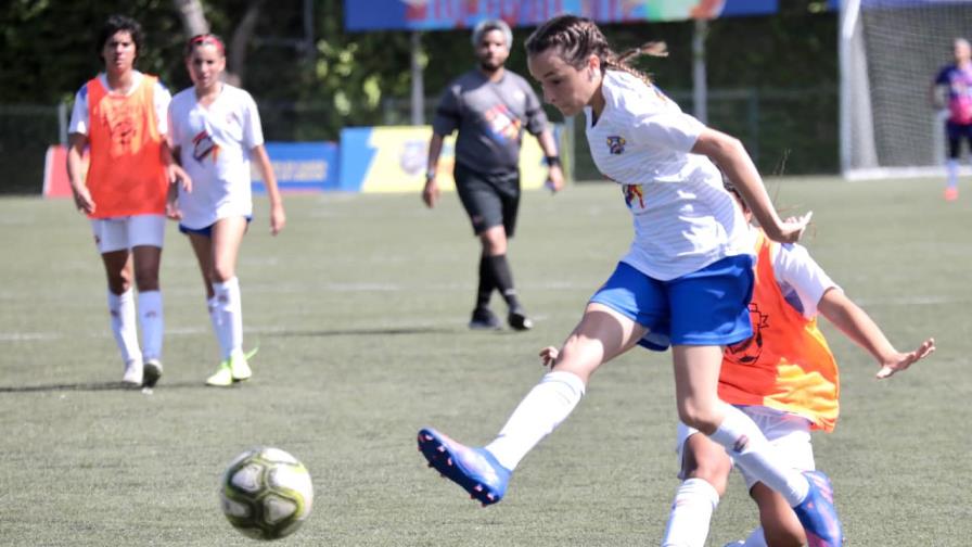 Saint Joseph, Carol Morgan, Saint George y Lux Mundi a semifinales de copa intercolegial