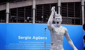 Man City devela estatua de Agüero, su máximo goleador Man City devela estatua de Agüero, su máximo goleador