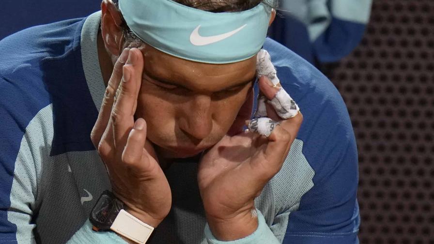 Por lesión en pie Nadal cae en Italia a 10 días del Roland Garros