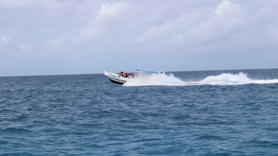 Medio Ambiente recibe propuesta para mejorar excursiones en Bayahíbe