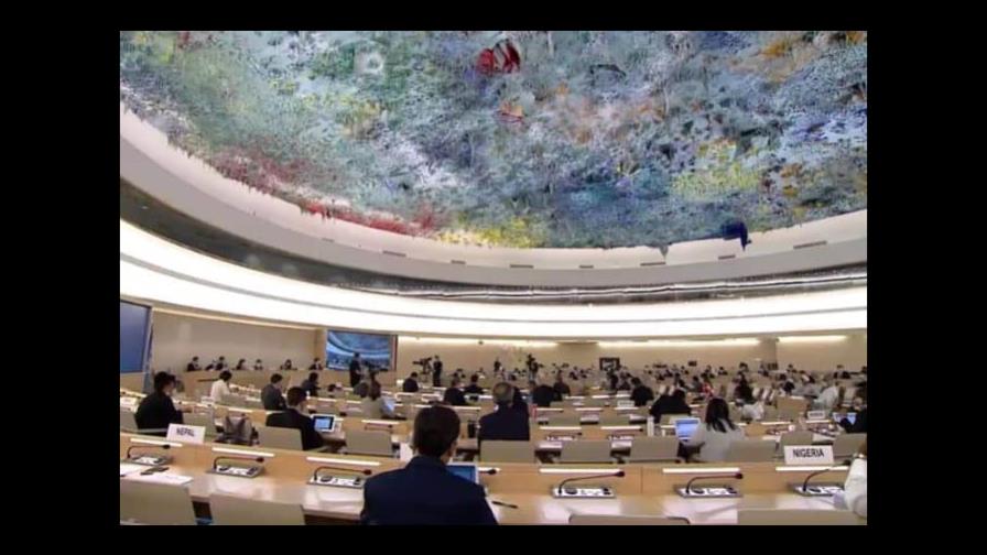 El Consejo de DDHH de la ONU aprueba vigilar más de cerca el deterioro de la situación en Ucrania