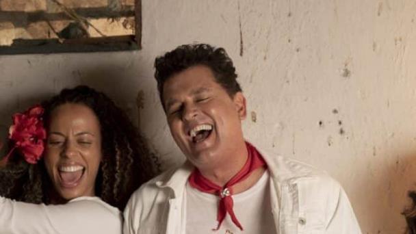 Cumbiana II, Carlos Vives enlaza lo colombiano con el mundo; incluye homenaje a Johnny Ventura
