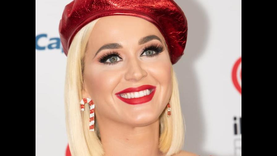 Katy Perry recompró la totalidad de su firma de zapatos
