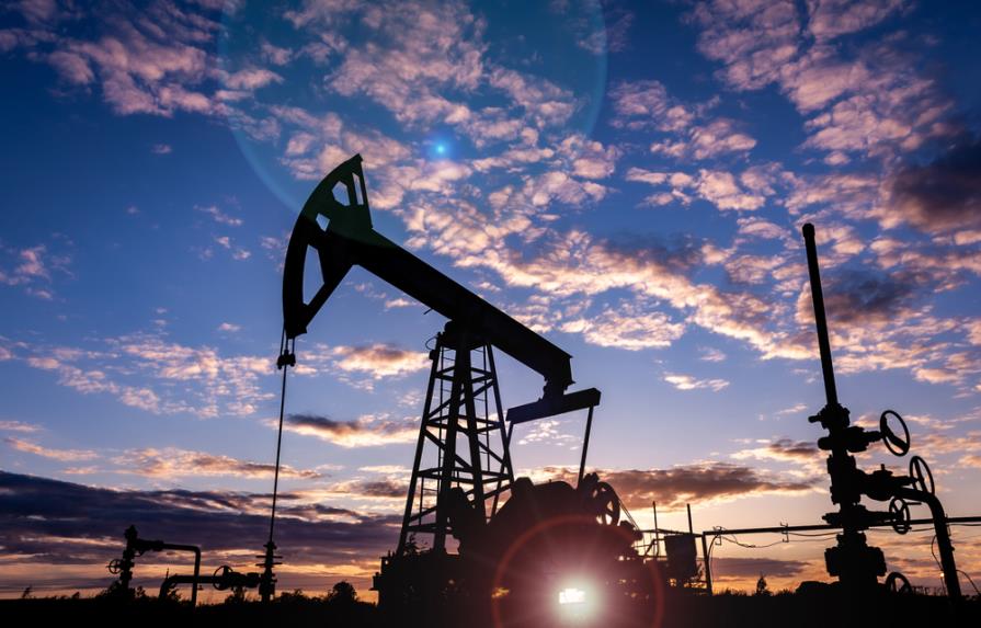 El petróleo de Texas cierra con un alza del 4.1 %, hasta US$110.49