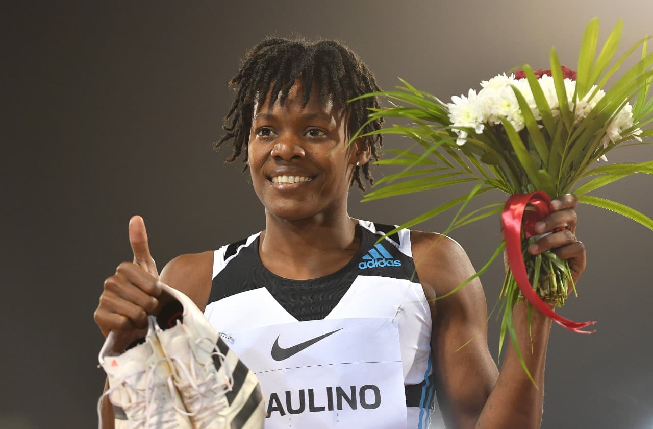 La dominicana Marileidy Paulino hizo 51.69 en los 400 metros planos para vencer en su primera prueba en la Liga de Diamante.