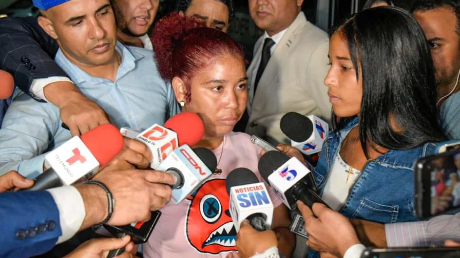 Madre de La Demente responsabiliza autoridades de lo que le pase Madre de La Demente responsabiliza autoridades de lo que le pase