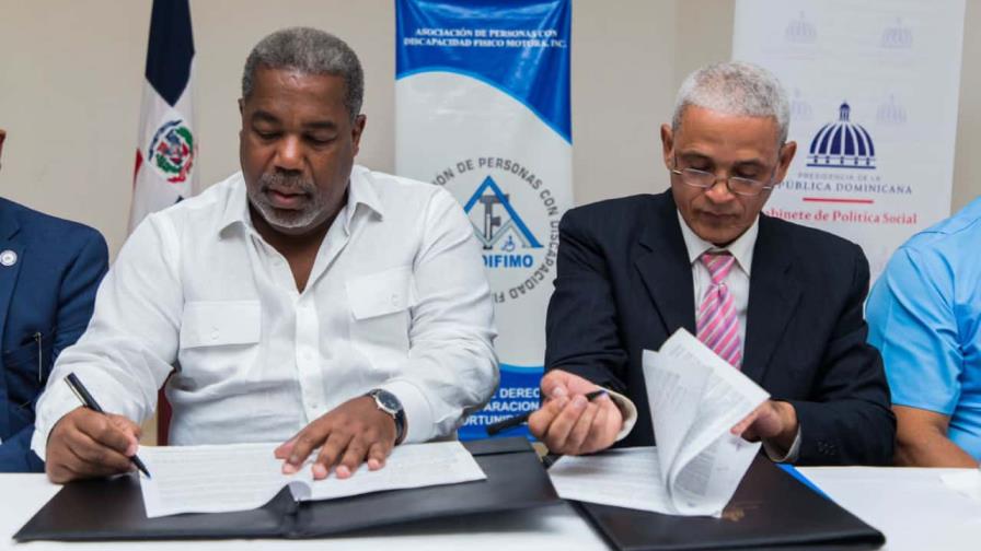 Incluirán a personas con discapacidad en la ejecución de programas sociales del Gobierno