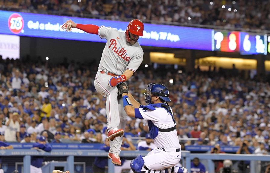 VÍDEO | Filis golpean de nuevo a Dodgers: vencen en 10 innings