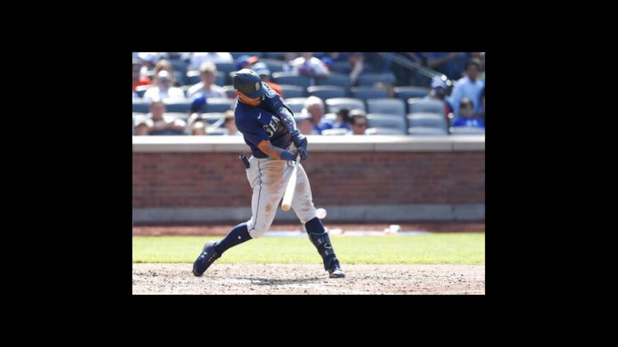 Video: Marineros de Seattle superan a los Mets; Julio Rodríguez la sacó para empatar el juego