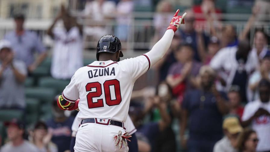 Ozuna y Riley encienden ataque que da triunfo a Bravos