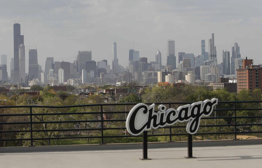 Anuncian toque de queda en Chicago por asesinato de joven