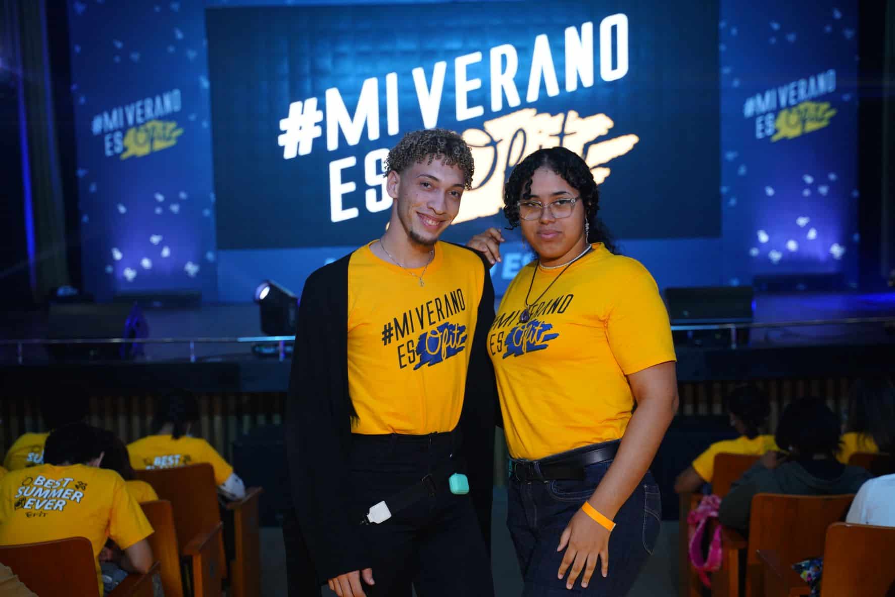 Litzy Hernández y José Luis Pen~a.
