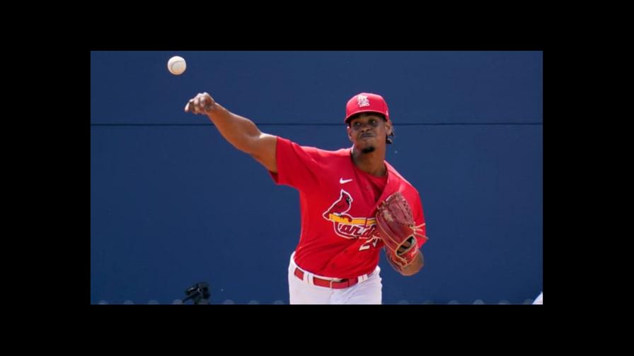 Alex Reyes retrocede en proceso de recuperación