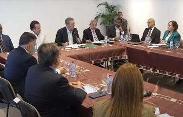 Reunión de mesa de transparencia e institucionalidad del CES - Diario Libre