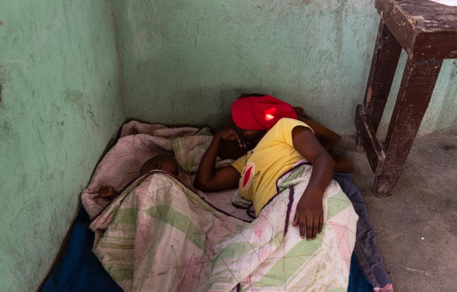 Desplazados de la guerra urbana en Haití viven en condiciones inhumanas