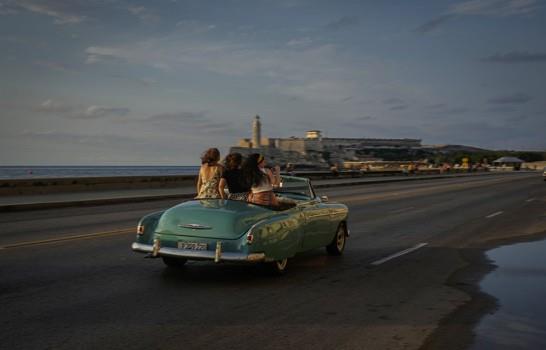 Cuba dice que el alivio de las sanciones de EEUU es un paso limitado en la dirección correcta