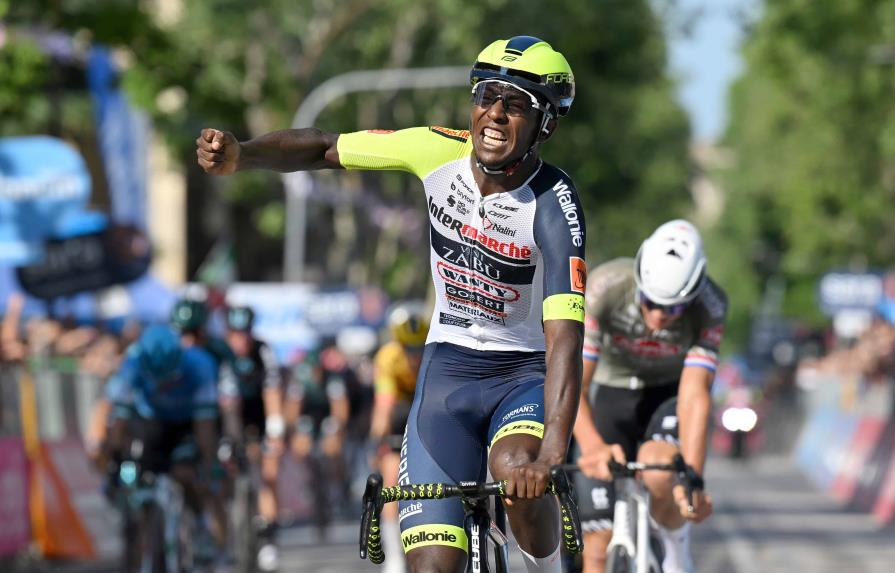 Hito del ciclismo africano: Girmay gana etapa del Giro
