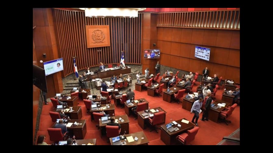 Senado aprueba en primera lectura el proyecto de ley que regula los fideicomisos públicos