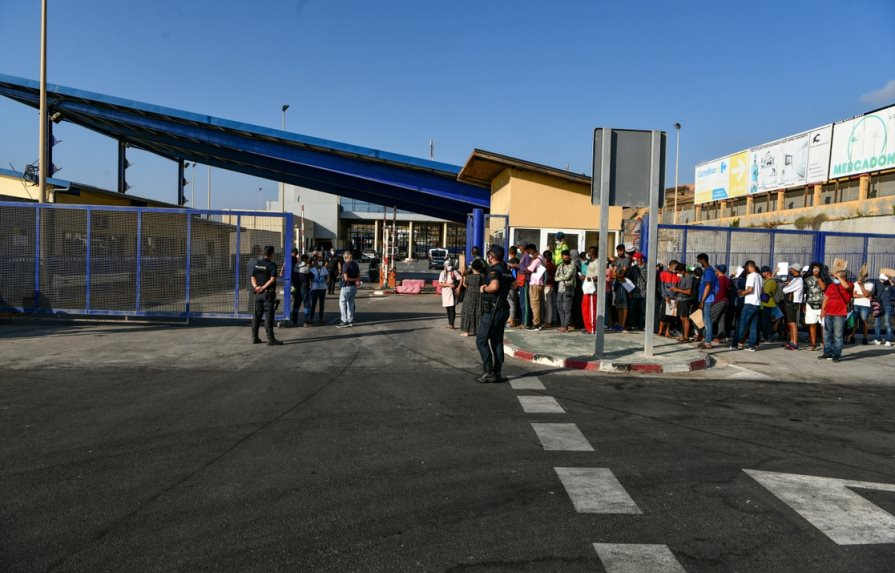 Reabren las fronteras terrestres entre Marruecos y España