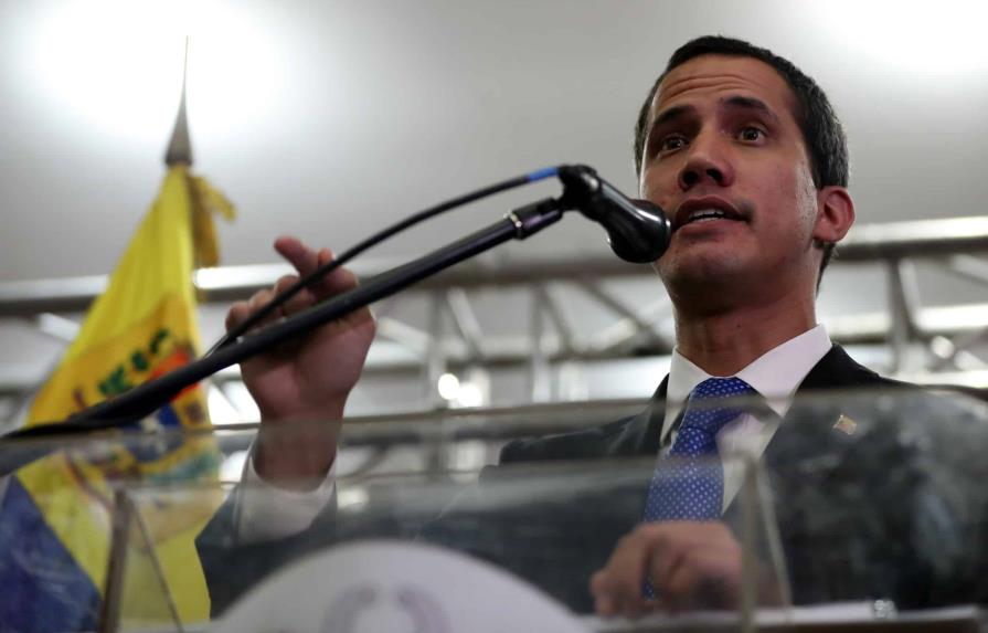 EEUU flexibiliza algunas sanciones a Venezuela para promover diálogo político