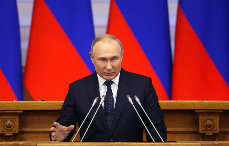 Putin avisa de que es imposible marginar a Rusia