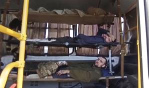 Rusia asegura que más de 260 combatientes ucranianos fueron evacuados de Azovstal