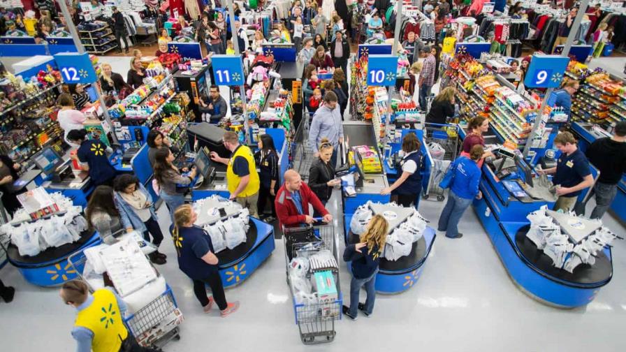 Por inflación, consumidores en EEUU gastan más pero cuidan su dinero Por inflación, consumidores en EEUU gastan más pero cuidan su dinero