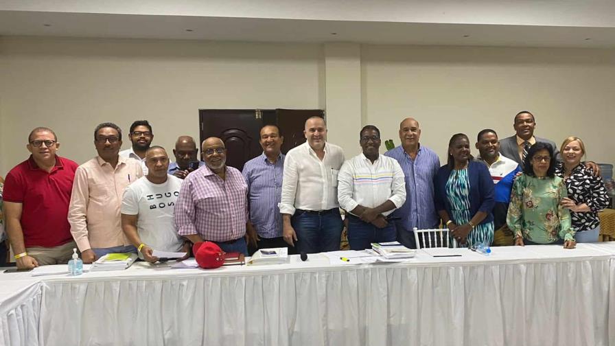 Congresistas trabajan propuesta que cambiaría sistema de ganancias de AFP