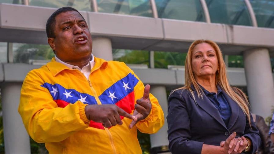 Exliados venezolanos reaccionan con disgusto al alivio de sanciones