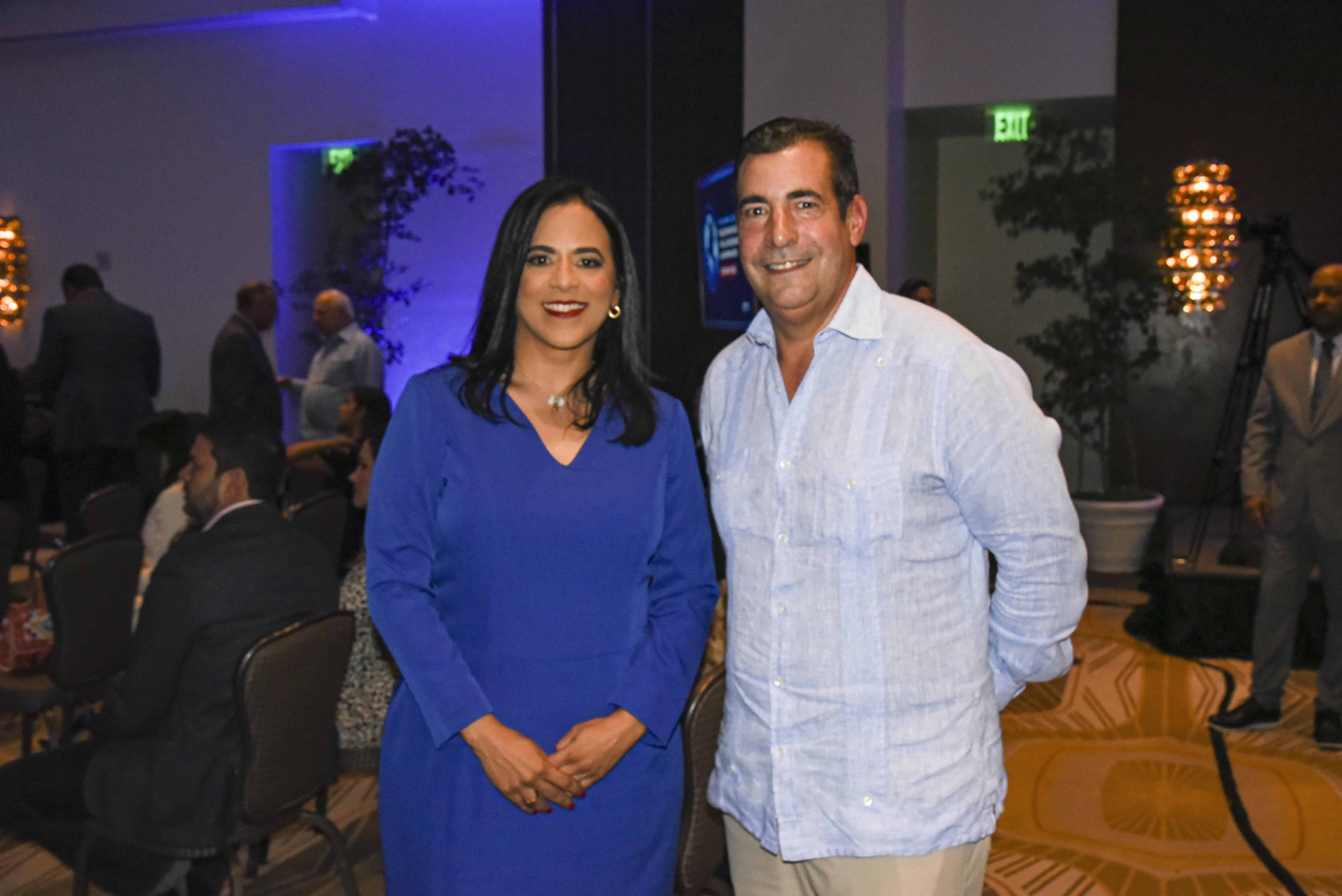 Claudia García y Domingo Bermudez 